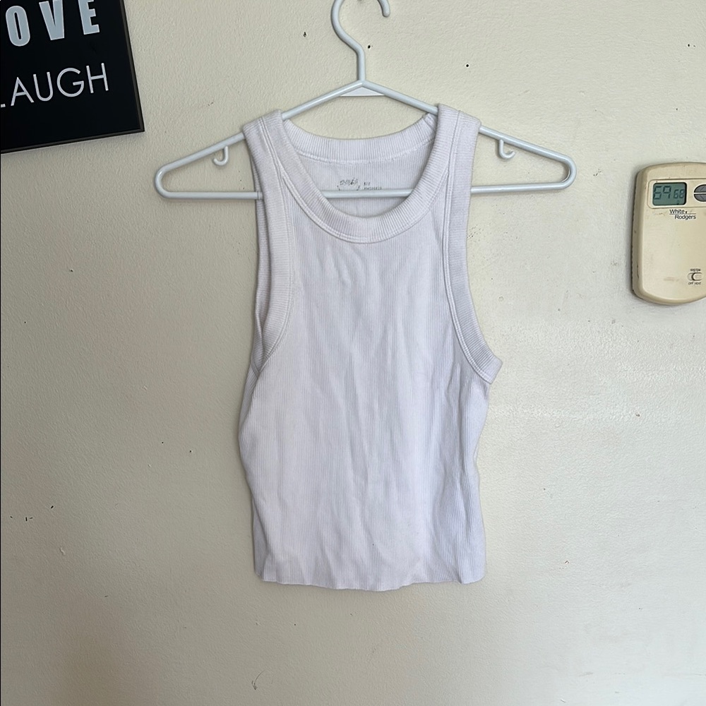 White Tank Top-crop style